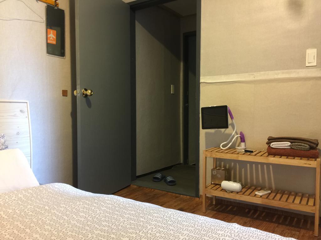 Backpackers In Jeju City Center Ngoại thất bức ảnh