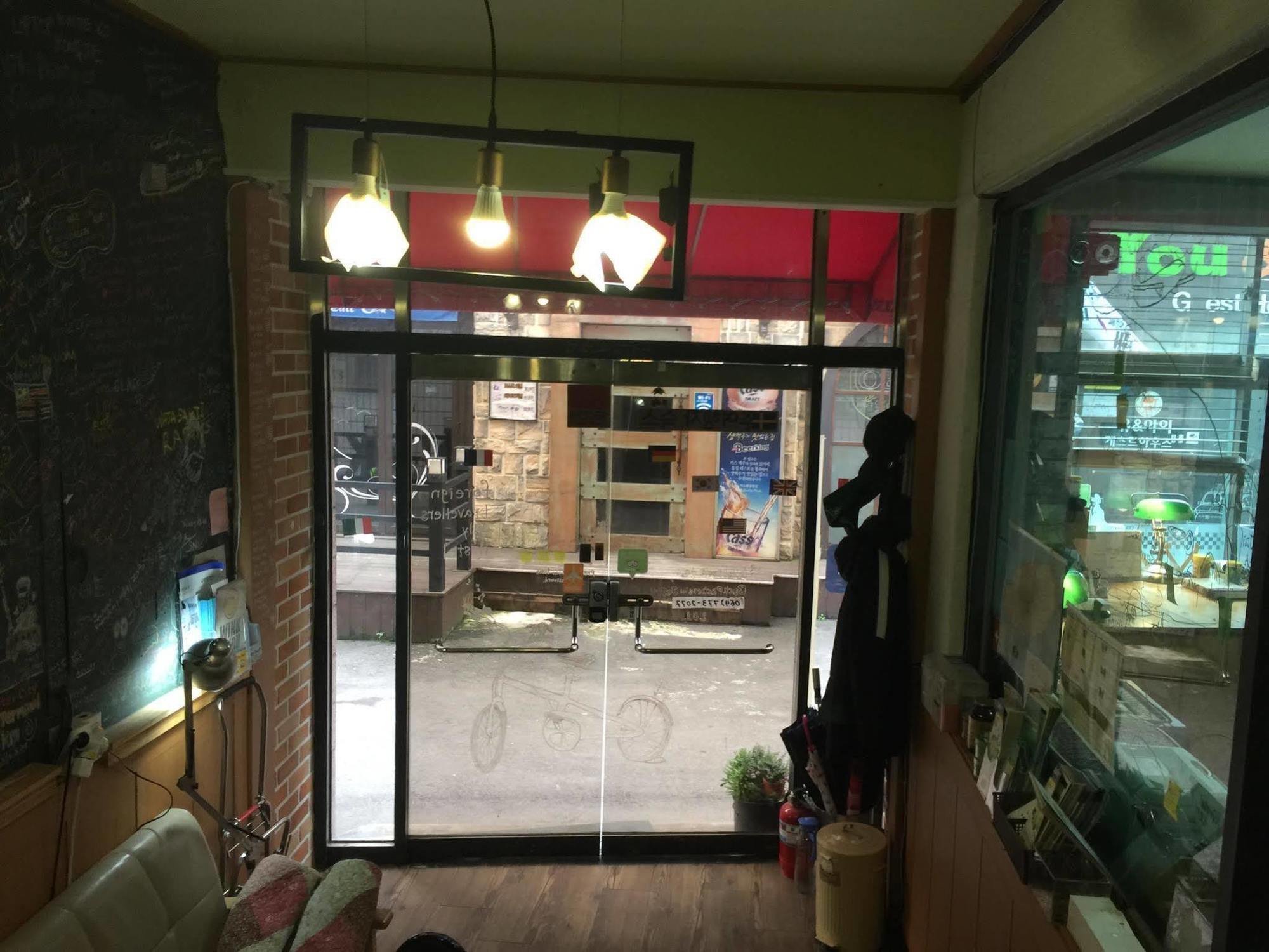 Backpackers In Jeju City Center Ngoại thất bức ảnh
