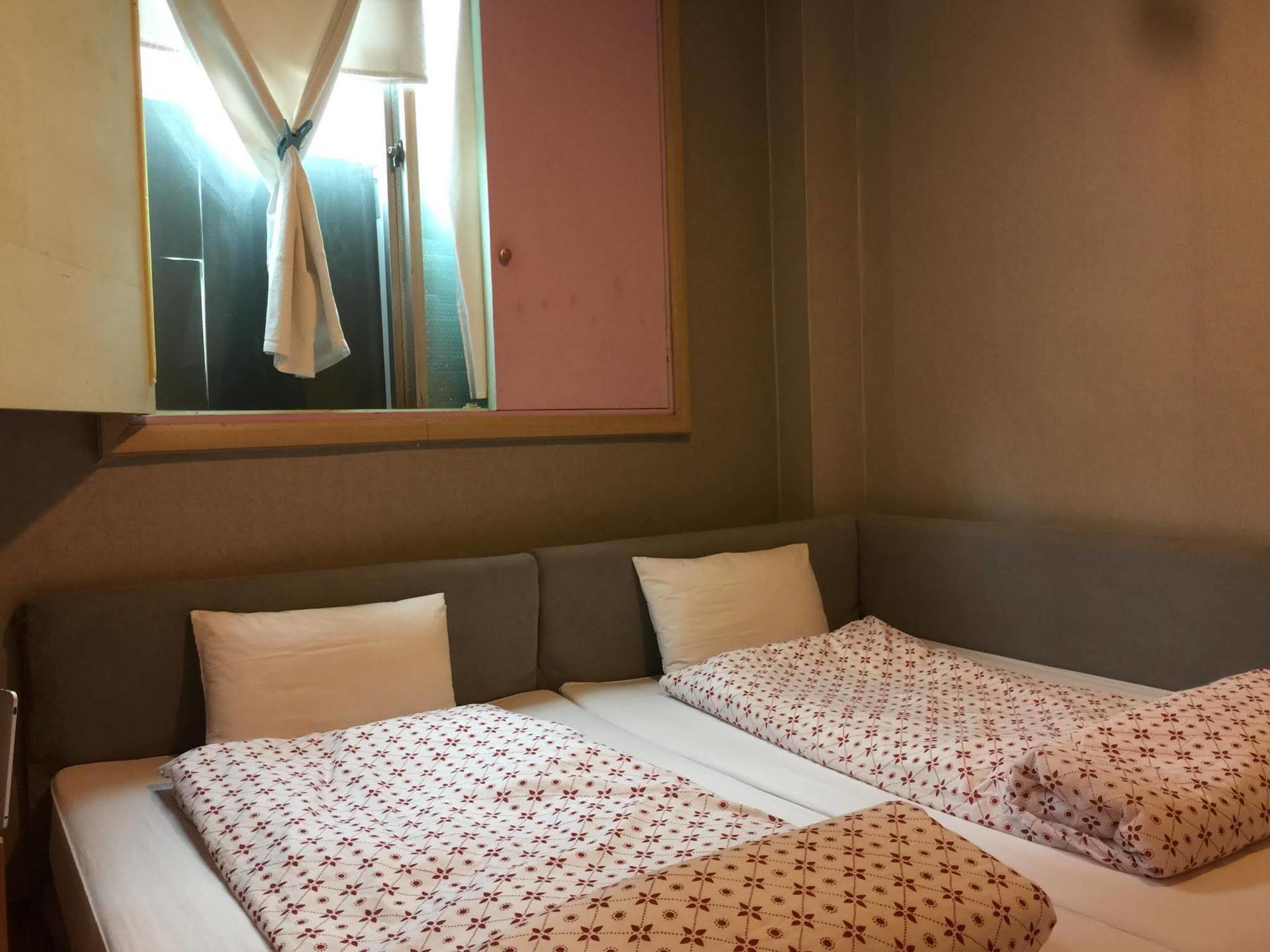 Backpackers In Jeju City Center Ngoại thất bức ảnh